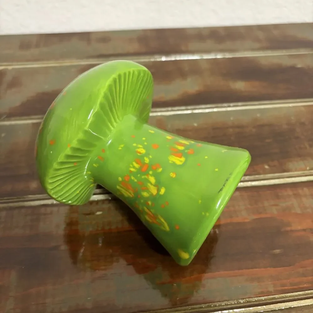 Vintage 70s Speckled Ceramic Mushroom Cinnamon Sugar Shaker